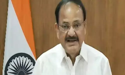 उपराष्ट्रपति ने गणेश चतुर्थी की पूर्व संध्या पर लोगों को बधाई दी, कहा- मैं कामना करता हूं कि यह त्योहार देश में शांति, सौहार्द और समृद्धि लाए।