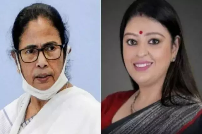 भवानीपुर से आज पर्चा भरेंगी ममता बनर्जी, टक्कर देने के लिए भाजपा ने भी महिला उम्मीदवार को मैदान में उतारा भवानीपुर से आज पर्चा भरेंगी ममता बनर्जी, टक्कर देने के लिए भाजपा ने भी महिला उम्मीदवार को मैदान में उतारा