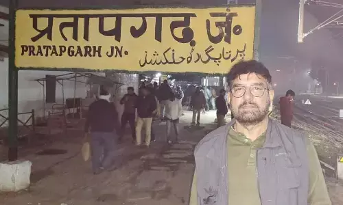 प्रतापगढ़ की पहचान अमृतफल आंवला की खेती संकट में : डॉ राजाराम त्रिपाठी प्रतापगढ़ की पहचान अमृतफल आंवला की खेती संकट में : डॉ राजाराम त्रिपाठी