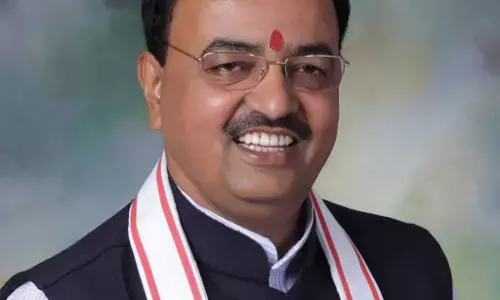 डिप्टी सीएम केशव प्रसाद मौर्य के दिल्ली लुटियन जोन खरीदे गए मकान की हो रही चर्चा ... डिप्टी सीएम केशव प्रसाद मौर्य के दिल्ली लुटियन जोन खरीदे गए मकान की हो रही चर्चा ...