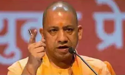 माफियाओं और अपराधियों पर कहर बनकर टूटी योगी सरकार माफियाओं और अपराधियों पर कहर बनकर टूटी योगी सरकार