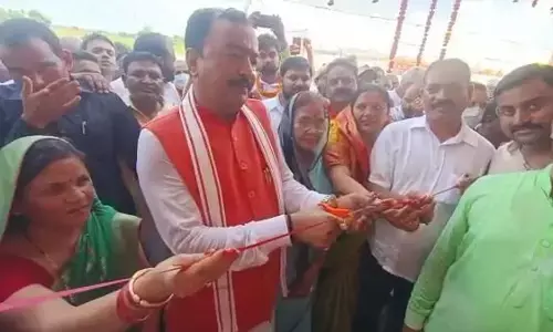 उपमुख्यमंत्री केशव प्रसाद मौर्य ने नए ब्लॉक भवन का किया शिलान्यास उपमुख्यमंत्री केशव प्रसाद मौर्य ने नए ब्लॉक भवन का किया शिलान्यास