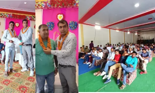 विद्युत संविदा संघ के कर्मचारियों ने किया मासिक बैठक का आयोजन विद्युत संविदा संघ के कर्मचारियों ने किया मासिक बैठक का आयोजन
