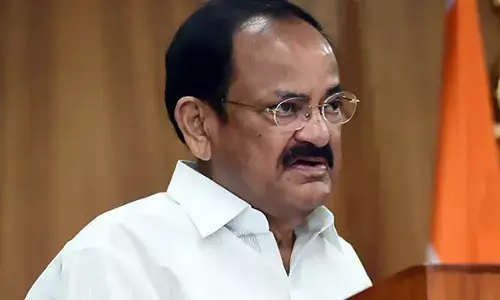 ताजी हवा और धूप प्रकृति का उपहार हैं : उपराष्ट्रपति