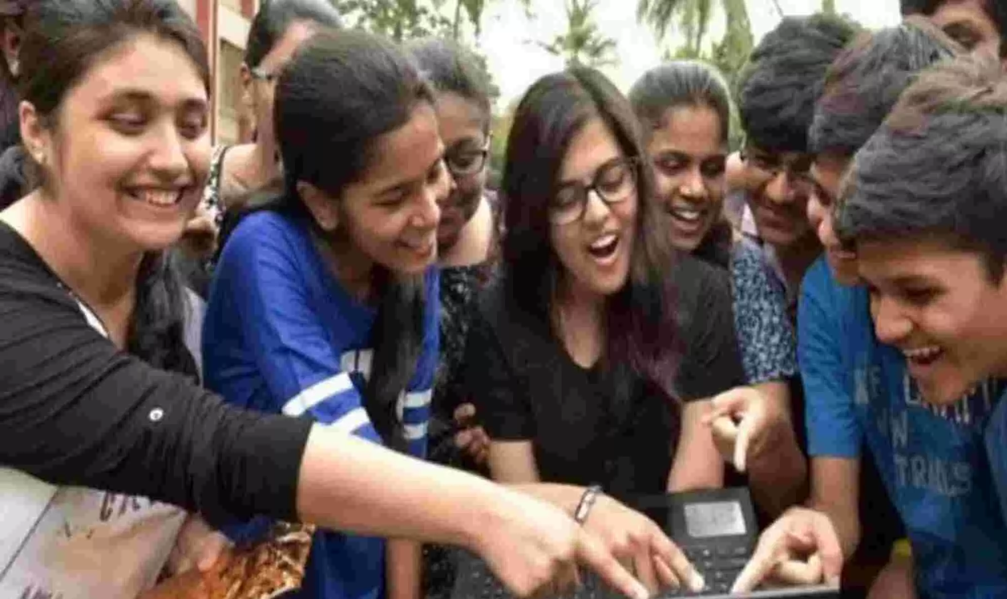 JEE Main Result 2021: जारी हुआ जेईई मेन के चौथे सेशन का रिजल्ट, 44 छात्रों को मिले 100 परसेंटाइल, यहां करें चेक JEE Main Result 2021: जारी हुआ जेईई मेन के चौथे सेशन का रिजल्ट, 44 छात्रों को मिले 100 परसेंटाइल, यहां करें चेक