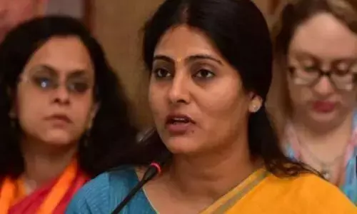 रत्न एवं आभूषण क्षेत्र से करीब 50 लाख लोगों को रोजगार : अनुप्रिया पटेल रत्न एवं आभूषण क्षेत्र से करीब 50 लाख लोगों को रोजगार : अनुप्रिया पटेल