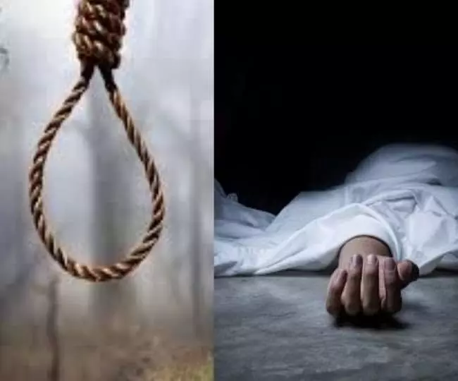 पत्नी की हत्या कर पति ने फांसी लगाकर की आत्महत्या, सुसाइड नोट में पत्नी की हत्या का किया जिक्र पत्नी की हत्या कर पति ने फांसी लगाकर की आत्महत्या, सुसाइड नोट में पत्नी की हत्या का किया जिक्र
