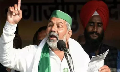 सरकार ने किसान संगठनों के 43 नेताओं को बुलाया लेकिन राकेश टिकैत को नहीं, जानिए क्यों? देखिये पूरी सूची सरकार ने किसान संगठनों के 43 नेताओं को बुलाया लेकिन राकेश टिकैत को नहीं, जानिए क्यों? देखिये पूरी सूची