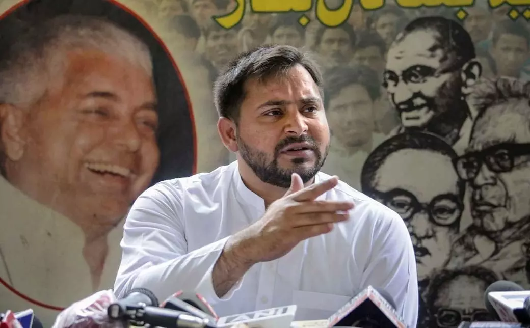 तेजस्वी और मीसा भारती समेत 6 लोगों के खिलाफ FIR दर्ज करने के आदेश, जानें- क्या है पूरा मामला तेजस्वी और मीसा भारती समेत 6 लोगों के खिलाफ FIR दर्ज करने के आदेश, जानें- क्या है पूरा मामला