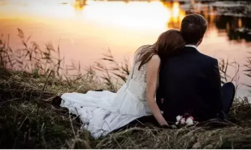 नमक इश्क़ का... नमक इश्क़ का...