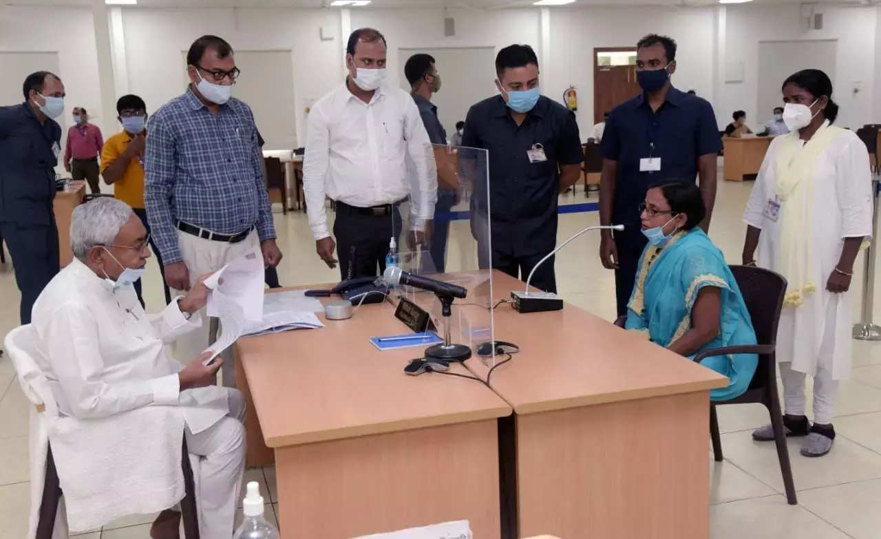 बिहार मुख्यमंत्री नीतीश कुमार के जनता दरबार की खुली पोल