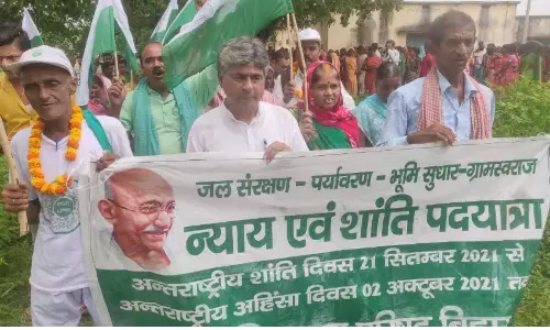 देश विदेश में सैकड़ों जगहों से न्याय और शांति के लिए पदयात्रा शुरू- पीवी राजगोपाल देश विदेश में सैकड़ों जगहों से न्याय और शांति के लिए पदयात्रा शुरू- पीवी राजगोपाल