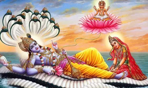 अगर जीवन से दूर करने हैं हर कष्ट, इस विधि से करें भगवान विष्णु की पूजा अगर जीवन से दूर करने हैं हर कष्ट, इस विधि से करें भगवान विष्णु की पूजा