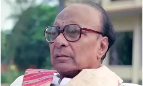 बीजू पटनायक देश के प्रथम ऐसे व्यक्ति थे जिनके निधन पर उनके पार्थिव शरीर को तीन देशों के राष्ट्रीय ध्वज में लपेटा गया था बीजू पटनायक देश के प्रथम ऐसे व्यक्ति थे जिनके निधन पर उनके पार्थिव शरीर को तीन देशों के राष्ट्रीय ध्वज में लपेटा गया था