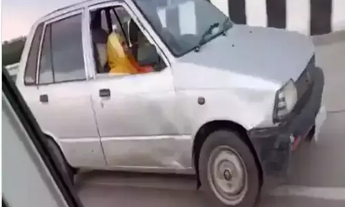 90 साल की उम्र में दादी ने सीखा कार चलाना, हाईवे पर फर्राटे से दौड़ाई कार, वीडियो देखिये 90 साल की उम्र में दादी ने सीखा कार चलाना, हाईवे पर फर्राटे से दौड़ाई कार, वीडियो देखिये