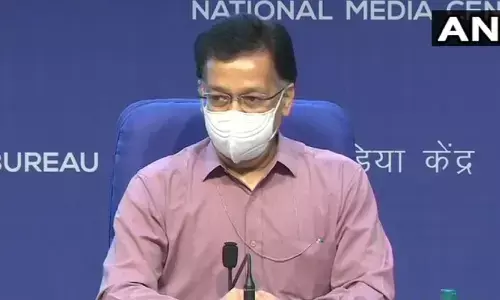 बिना अपॉइंटमेंट भी लगवा सकेंगे कोरोना का टीका, दिव्यांग और असहाय लोगों को घर जाकर दी जाएगी वैक्सीन, सरकार का बड़ा फैसला बिना अपॉइंटमेंट भी लगवा सकेंगे कोरोना का टीका, दिव्यांग और असहाय लोगों को घर जाकर दी जाएगी वैक्सीन, सरकार का बड़ा फैसला