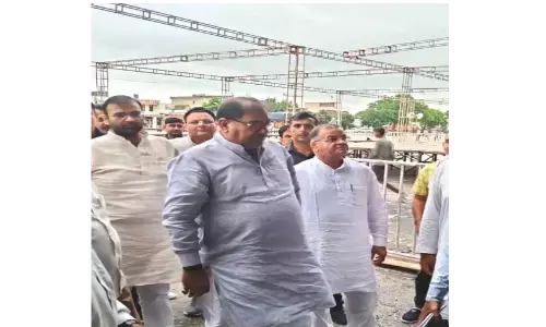 अभय सिंह चौटाला ने रैली स्थल पर पहुंच तैयारियों का लिया जायजा अभय सिंह चौटाला ने रैली स्थल पर पहुंच तैयारियों का लिया जायजा