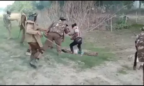 असम में बाढ़ के बाद राहत कार्य जारी, 20 जिलों की आबादी प्रभावित असम में बाढ़ के बाद राहत कार्य जारी, 20 जिलों की आबादी प्रभावित
