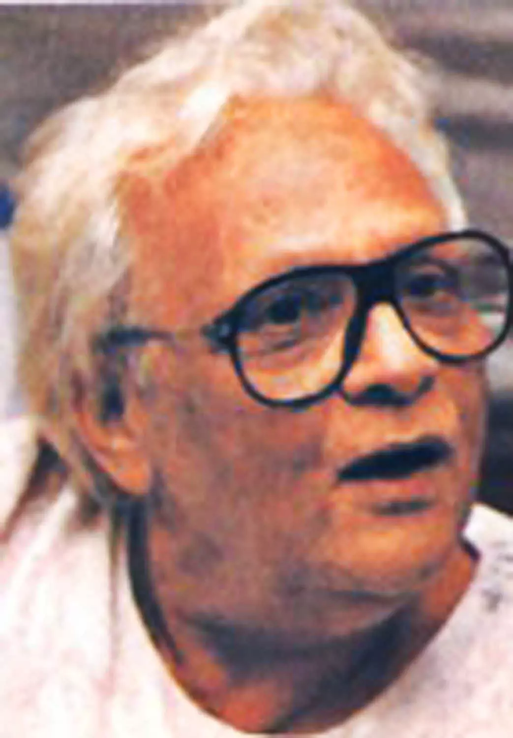 क्या वो दिन भी दिन हैं जिनमें दिन भर जी घबराए, क्या वो रातें भी रातें हैं जिनमें नींद ना आए क्या वो दिन भी दिन हैं जिनमें दिन भर जी घबराए, क्या वो रातें भी रातें हैं जिनमें नींद ना आए