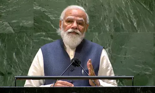 संयुक्त राष्ट्र महासभा के मंच से पीएम मोदी का बिना नाम पाकिस्तान और चीन को कड़ा संदेश, जानिए- संबोधन की बड़ी बातें संयुक्त राष्ट्र महासभा के मंच से पीएम मोदी का बिना नाम पाकिस्तान और चीन को कड़ा संदेश, जानिए- संबोधन की बड़ी बातें