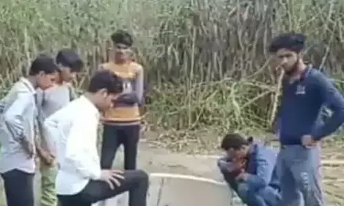 बोरवेल खुदाई के दौरान हुआ बड़ा हादसा, 4 लोगों की मौत बोरवेल खुदाई के दौरान हुआ बड़ा हादसा, 4 लोगों की मौत