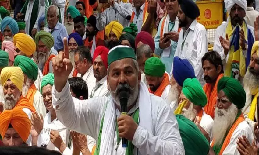 बढ़े हुए गन्ने का समर्थन मुल्य पर राकेश टिकैत बोले- किसान इस मजाक को भूलेगा नही बढ़े हुए गन्ने का समर्थन मुल्य पर राकेश टिकैत बोले- किसान इस मजाक को भूलेगा नही