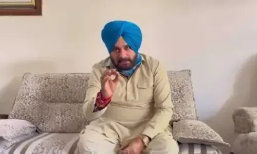 इस्तीफे के बाद नवजोत सिंह सिद्धू का पहला बयान आया सामने इस्तीफे के बाद नवजोत सिंह सिद्धू का पहला बयान आया सामने