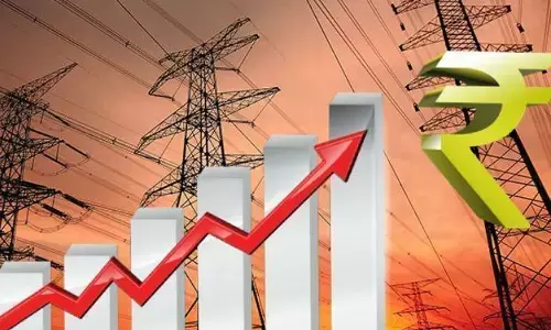 कल से दिल्ली में महंगी हो जाएगी बिजली, जानें उपभोक्ताओं पर कितना पड़ेगा बोझ