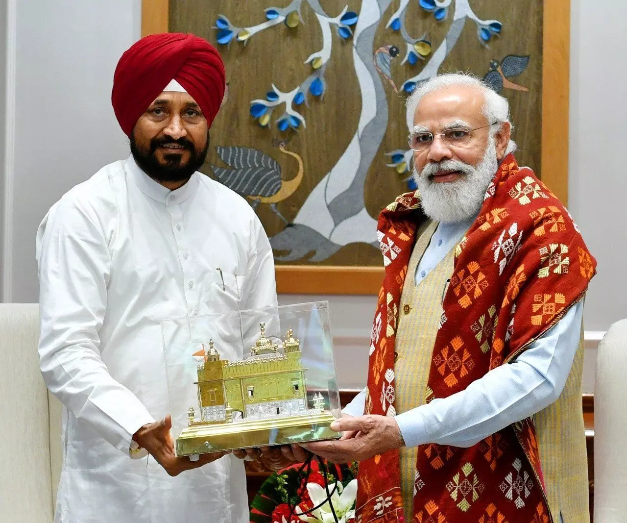 Charanjit Channi Meets PM Modi: पीएम मोदी से मिले पंजाब के सीएम चरणजीत सिंह चन्नी