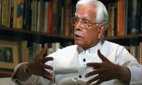 गांधी परिवार पर जमकर बरसे पूर्व विदेश मंत्री नटवर सिंह, बोले- कोई सुनेगा नहीं, पर तीस मार खां समझते हैं