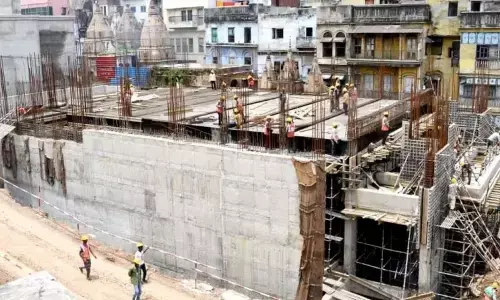 काशी विश्वनाथ कॉरिडोर में फिर हुआ हादसा काशी विश्वनाथ कॉरिडोर में फिर हुआ हादसा