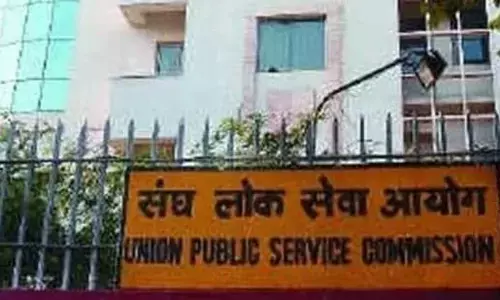 हिंदी माध्यम से 1 फीसदी छात्र यूपीएससी पास हुए हैं, लोगों का विरोध इसी आंकड़े से है