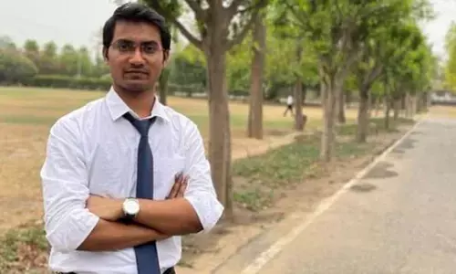 एक IAS टॉपर और फिर एक पूरी पीढ़ी बर्बाद!