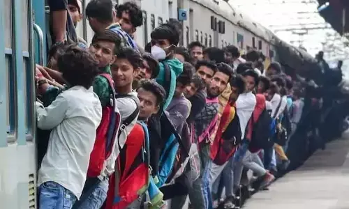 कोरोना अपडेट : देश में फिर बढ़ी कोरोना की रफ्तार, पिछले 24 घंटों में आए 27 हजार नए मामले कोरोना अपडेट : देश में फिर बढ़ी कोरोना की रफ्तार, पिछले 24 घंटों में आए 27 हजार नए मामले