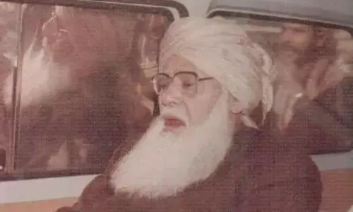 पाकिस्तान के वो मशहूर और माअरूफ आलिम ए दीन जिनका ताल्लुक भारत के अमरोहा से है पाकिस्तान के वो मशहूर और माअरूफ आलिम ए दीन जिनका ताल्लुक भारत के अमरोहा से है