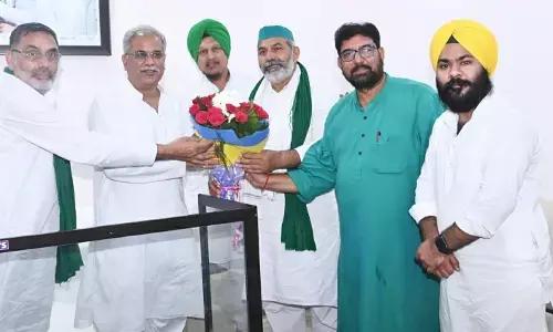 राकेश टिकैत तथा युद्धवीर सिंह चौधरी किसान नेताओं के खेतों में भी अब लहराएगी बस्तरिया काली मिर्च और ऑस्ट्रेलियन टीक राकेश टिकैत तथा युद्धवीर सिंह चौधरी किसान नेताओं के खेतों में भी अब लहराएगी बस्तरिया काली मिर्च और ऑस्ट्रेलियन टीक
