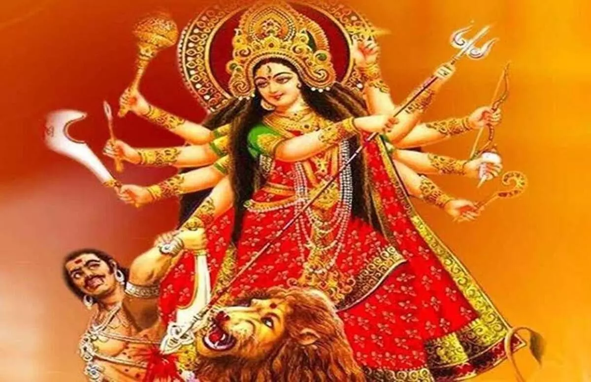 Durga Ashtami:दुर्गा अष्टमी की रात को करें यह 8 उपाय, बदल जाएगी आपकी किस्मत