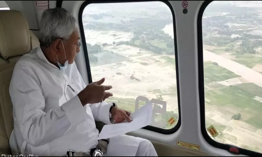अतिवृष्टि से प्रभावित इलाकों का मुख्यमंत्री ने किया हवाई सर्वेक्षण