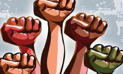 शिक्षकों की 7 सूत्रीय मांगों के समर्थन हेतु शिक्षक संघ ने सौपा ज्ञापन शिक्षकों की 7 सूत्रीय मांगों के समर्थन हेतु शिक्षक संघ ने सौपा ज्ञापन