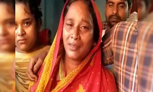 वीरेन्द्र पासवान के परिजनों को दो लाख रुपये मुआवजा देगी राज्य सरकार वीरेन्द्र पासवान के परिजनों को दो लाख रुपये मुआवजा देगी राज्य सरकार