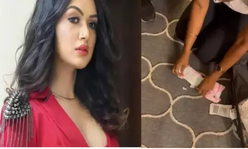 आर्यन केस में हुआ बड़ा खुलासा: आर्यन के लिए मुनमुन धमेचा लाई थी सैनिटरी पैड में छिपा कर ड्रग, देखें वीडियो आर्यन केस में हुआ बड़ा खुलासा: आर्यन के लिए मुनमुन धमेचा लाई थी सैनिटरी पैड में छिपा कर ड्रग, देखें वीडियो