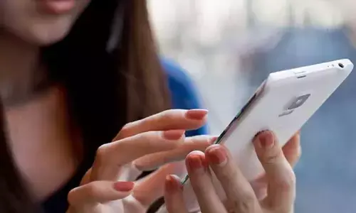 वाह रे पति परमेश्वर! पार्टी में दोस्तों को सौंप दी अपनी पत्नी, करने लगे जोर जबरदस्ती और फिर... वाह रे पति परमेश्वर! पार्टी में दोस्तों को सौंप दी अपनी पत्नी, करने लगे जोर जबरदस्ती और फिर...