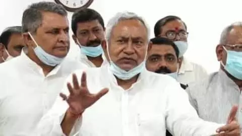 जातीय जनगणना के सवाल पर विधानसभा उपचुनाव के बाद बैठक जातीय जनगणना के सवाल पर विधानसभा उपचुनाव के बाद बैठक