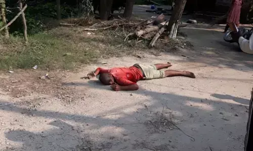 गोपालगंज में कारोबारी की गोली मारकर हत्या गोपालगंज में कारोबारी की गोली मारकर हत्या