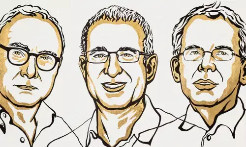 इस साल इन तीन इकनॉमिस्ट ने जीता अर्थशास्त्र का नोबेल, जानें- ऐसी क्या रही उपलब्धि इस साल इन तीन इकनॉमिस्ट ने जीता अर्थशास्त्र का नोबेल, जानें- ऐसी क्या रही उपलब्धि