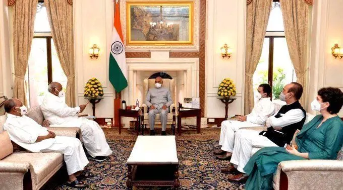 लखीमपुर खीरी कांड को लेकर राष्ट्रपति कोविंद से मिले राहुल- प्रियंका, केंद्रीय मंत्री को पद से हटाने की मांग
