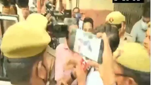 सूत्रों के मुताबिक SIT के सामने अंकित दास ने किया बड़ा खुलासा, अब क्या मंत्री अजय मिश्र इस्तीफा देंगे सूत्रों के मुताबिक SIT के सामने अंकित दास ने किया बड़ा खुलासा, अब क्या मंत्री अजय मिश्र इस्तीफा देंगे