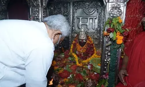 शक्तिपीठ बड़ी पटन देवी मंदिर में मुख्यमंत्री नीतीश कुमार ने की पूजा अर्चना शक्तिपीठ बड़ी पटन देवी मंदिर में मुख्यमंत्री नीतीश कुमार ने की पूजा अर्चना