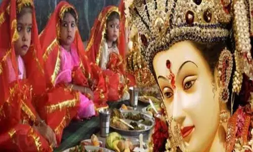 ऐसे करें कन्या पूजन, रखें इन बातों का ध्यान ऐसे करें कन्या पूजन, रखें इन बातों का ध्यान