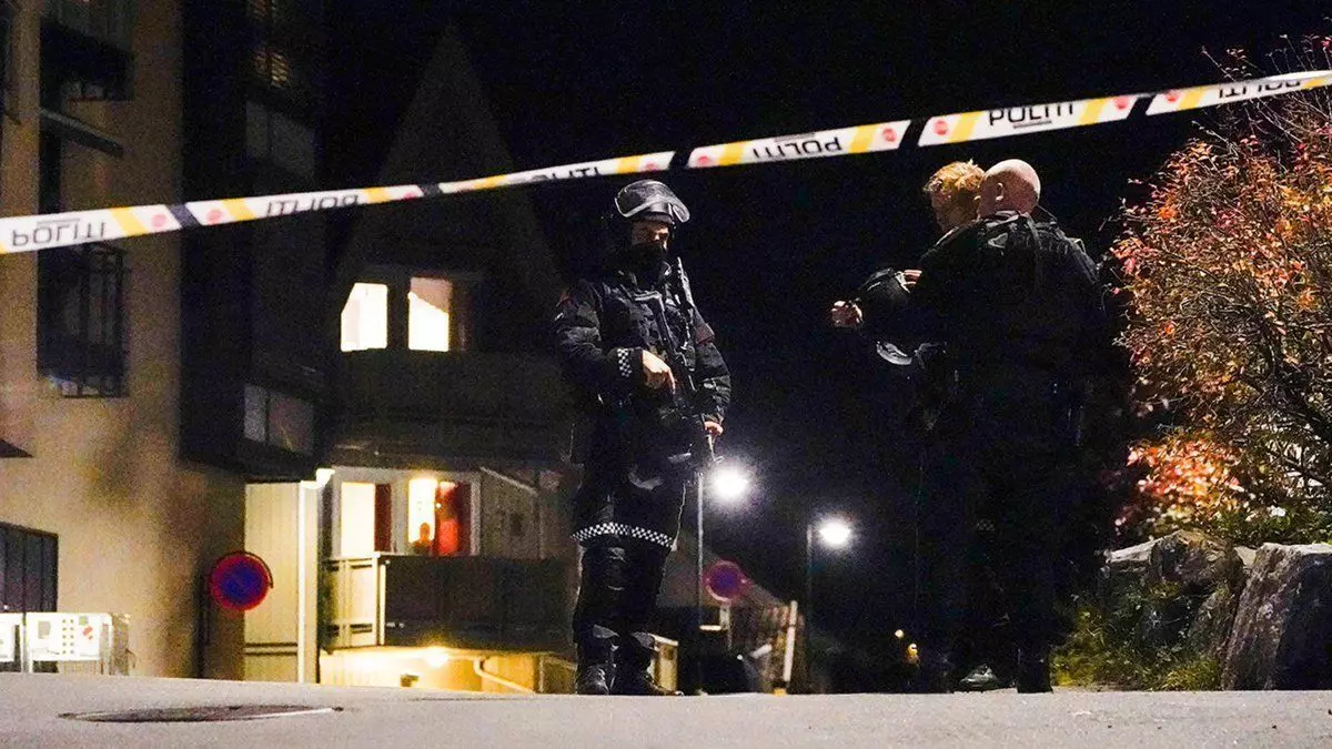 Norway: नार्वे में हमलावर ने धनुष-बाण से बोला लोगों पर किया अटैक, पांच की मौत कई घायल